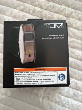 Tumi Travel Scale new in box